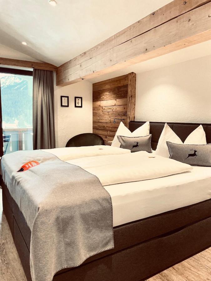 Pension Kreuzeck - Dein Gluecksplatz Am Lech Weissenbach am Lech Exterior foto